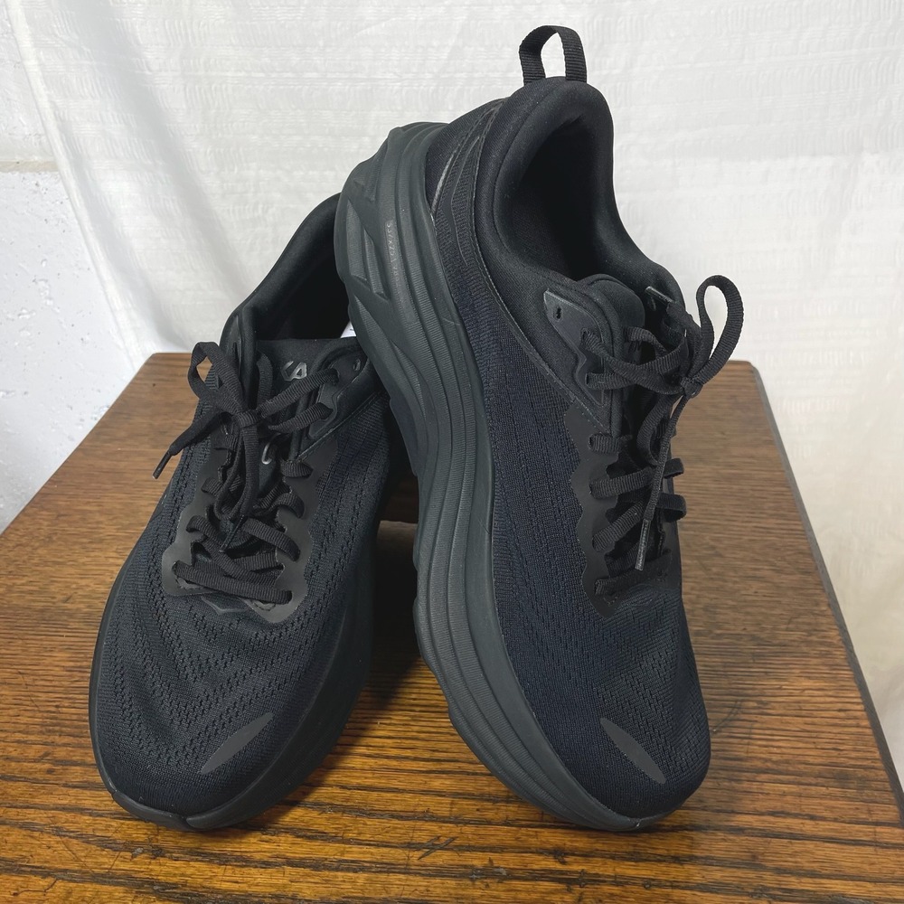 HOKA Bondi 8 Black / Black Men's Size 11 2E Wide Running Shoes NEW Without Box